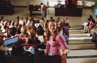 Gilmore Girls – Auf einem Road-Trip erfährt Rory (Alexis Bledel) nicht nur mehr über die Gründe der gescheiterten Hochzeit, sondern auch über das College-Leben in Harvard ...