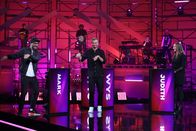 Win your Song – (v.l.n.r.) Mark Forster; Joko Winterscheidt; Judith Holofernes