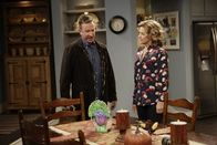 Last Man Standing – Mike (Tim Allen, l.); Vanessa (Nancy Travis, r.)