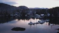 Fernab des Gesetzes – Port Protection in the setting sun, covered in a layer of snow.(BBC Worldwide Limited)