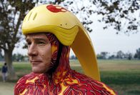 Malcolm mittendrin – Es ist für Hal (Bryan Cranston) immens wichtig, daß er sich auf sein nächstes Rennen konzentriert: Er muß gewinnen.