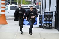 FBI: Special Crime Unit – Special Agent Omar Adom 'OA' Zidan (Zeeko Zaki, l.); Special Agent Stuart Scola (John Boyd, r.)