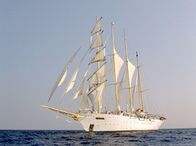 Unter weißen Segeln – MDR Fernsehen UNTER WEIßEN SEGELN - TRÄUME Uhr. Die majestätische "Star Flyer".