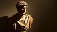 Mythos Hadrian – Kaiser Hadrian ist vor allem bekannt für seinen gleichnamigen Wall. Der Film folgt den Spuren des Kaisers und zeigt dabei einen der mächtigsten und rätselhaftesten Herrscher der Weltgeschichte.