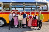 Landfrauenküche – Ankunft mit dem Postauto: Die Landfrauen in Schlatt (AI).