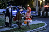 Young Sheldon – (v.l.n.r.) Tam (Ryan Phuong); Sheldon (Iain Armitage); Billy (Wyatt McClure); Missy (Raegan Revord)