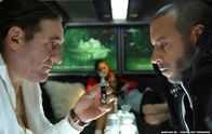 Babylon A.D. – Mafia-Boss Gorsky (Gérard Depardieu, l.) unterbreitet Toorop (Vin Diesel, r.) ein verlockendes Angebot ...