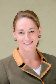 Die Rosenheim-Cops – Anne Prachtl (Sarah Lavinia Schmidbauer)