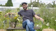 Garten & Lecker – Gastgeber Thomas Deckert hat für sich und seine Familie in Düsseldorf einen wilden Natur- und Selbstversorgergarten angelegt.
