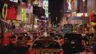 Die Amerika-Saga – Der Times Square in New York befindet sich im Theaterviertel von Manhattan.