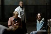 Transsiberian – L-R: Roy (Woody Harrelson), Kolzak (Thomas Kretschmann) und Jessie (Emily Mortimer)