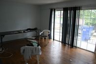 Die Super-Makler - Top oder Flop? – Das renovierungsbedürftige Haus in Torrance hat Potential, doch Risse im Fundament stellen ein Problem dar.