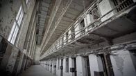 Lost Places – Allein im Zellenblock West des Ohio State Reformatory gab es 350 Zellen auf fünf Etagen.