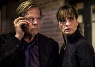 Mankells Wallander – Kurt Wallander (Krister Henriksson) knüpft zarte Bande zu der patenten Bea (Malena Engström).