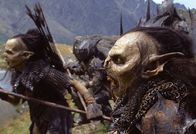 Der Herr der Ringe - Die Gefährten – Gefährliche Gegner: Die Gemeinschaft wird von schrecklichen Orks verfolgt, die der böse Zauberer Saruman züchtet ...