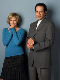 Monk – MONK -- USA Network Original Series -- Pictured: (l-r) Traylor Howard as Natalie; Tony Shalhoub as Adrian Monk -- USA Network Photo: Andrew Eccles