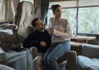 Star – Derek (Quincy Brown, l.); Simone (Brittany O'Grady, r.)
