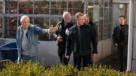 The Blacklist – l-r: Jakov Mitko (Mark Margolis), Robby Ressler (Anthony Michael Hall), Donald Ressler (Diego Klattenhoff)