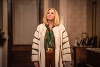 Filthy Rich – Margaret Monreaux (Kim Cattrall)
