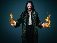 Versailles – Louis XIV (George Blagden)