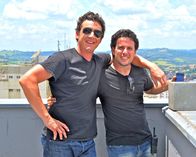 UFO-Jäger – Sao Thome, Brasilien: James Fox mit Transaltor Eduardo alias "Dudu".