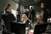 Criminal Minds – v.r.) und J.J. (A.J. Cook, r.) ...