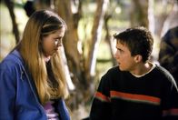 Malcolm mittendrin – Laurie (Lauren Storm), Frankie Muniz (Malcolm).