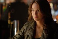 Green Lantern – Noch ahnt die attraktive Geschäftsfrau Carol Ferris (Blake Lively) nicht, dass die Welt schon bald in großer Gefahr schweben wird und ausgerechnet der draufgängerische Hal sie retten soll ...