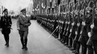 SS - Macht und Mythos – Einst eine unbedeutende Wachtruppe, galt die "Schutzstaffel" bald als Nazi-Elite und war Hitlers wichtigstes Machtinstrument. Ihr menschenverachtendes Weltbild lässt Hunderttausende zu Tätern werden.