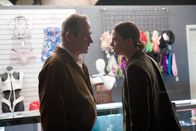 Im Tal von Elah – L-R: Hank Deerfield (Tommy Lee Jones), Det. Emily Sanders (Charlize Theron)
