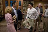 Party Down – Tony Carolla (Daran Norris, 2.v.l.); Ron Donald (Ken Marino, M.)
