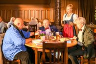 Um Himmels Willen – Um Himmels Willen (2020)