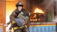 Chicago Fire – Rettung in letzter Sekunde: Christian Stolte als Mouch