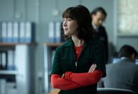 The Chelsea Detective – DS Layla Walsh (Vanessa Emme) fragt sich, ob der Ruderclub-Vorsitzende etwas mit dem Tod von Celia Swanson zu tun hat.