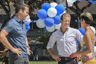 Hawaii Five-0 – Während der Ermittlungen in einem Mordfall mit Steve (Alex O'Loughlin, l.) bekommt Danny (Scott Caan, M.) Besuch von seiner Schwester Bridget (Missy Peregrym, r.), die wegen einer Konferenz zu Gast in Oahu ist ...
