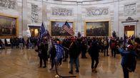 WELTjournal + – Sturm auf das Kapitol - die randalierenden Trump-Anhänger drangen am 6. Jänner 2021 bis ins Innerste des amerikanischen Parlaments vor.
