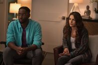 The Flash – Chester P. Runk (Brandon McKnight, l.); Allegra Garcia (Kayla Compton, r.)