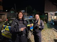 Auf Streife – Ilka (l.); Nadja (r.)