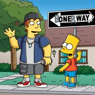 Die Simpsons – Rektor Skinner ist von Barts neuesten Scherzen wenig beeindruckt und erzählt ihm von einem Jungen, der einst noch viel schlimmere Streiche gespielt hat. Da sich Bart (r.) als König dieser Disziplin sieht, macht er sich auf die Suche nach seinem Vorgänger. Als er Andy Hamilton (l.), findet, sieht er, dass der 19-Jährige im richtigen Leben nichts auf die Reihe kriegt ...