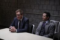 Bull – Dr. Jason Bull (Michael Weatherly, l.); Benny Colón (Freddy Rodriguez, r.)