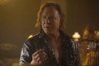 Java Heat - Insel der Entscheidung – Malik (Mickey Rourke)