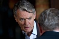 Inspector Barnaby – Guy Sandis (Simon Williams).