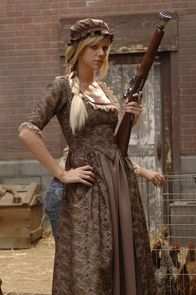 It's Always Sunny in Philadelphia – Schon damals hart im Nehmen: Dee (Kaitlin Olson) ...