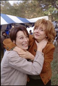 Malcolm mittendrin – L-R:Lois (Jane Kaczmarek) und Meg (Susan Sarandon)