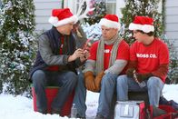The Middle – v.l.n.r.) Sean (Beau Wirick); Darrin (John Gammon); Axl (Charlie McDermott)
