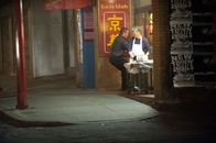 12 Rounds 2: Reloaded – Wird in ein tödliches Katz-und-Maus-Spiel verwickelt: Rettungssanitäter Nick Malloy (Randy Orton, l.) ...