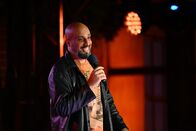 Der ZDF Comedy Sommer – Das Mann mit dem schönsten Lächeln auf deutschen Comedy-Bühnen: Abdelkarim.