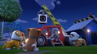 Rubble und Crew – hinter, v.li.: Charger, Grandpa Gravel