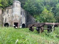 Geheimes Russland – Munitionslager der zaristischen Truppen auf der Insel Russki vor Wladiwostok.