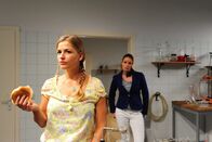 Sturm der Liebe – Theresa (Ines Lutz, l.); Gitti (Kathleen Fiedler, r.)